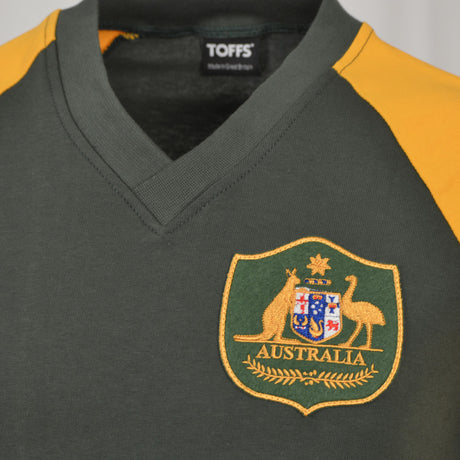 Australia 1982 Away Retro Football Shirt_1